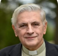 O. STANISŁAW MAJCHER SJ: „ABY BYĆ BLIŻEJ WIĘŹNIA, TRZEBA GO NAJPIERW POZNAĆ”